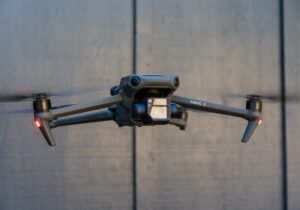 Review of the DJI Mavic 3 Drone: The Best Value for Professionals?