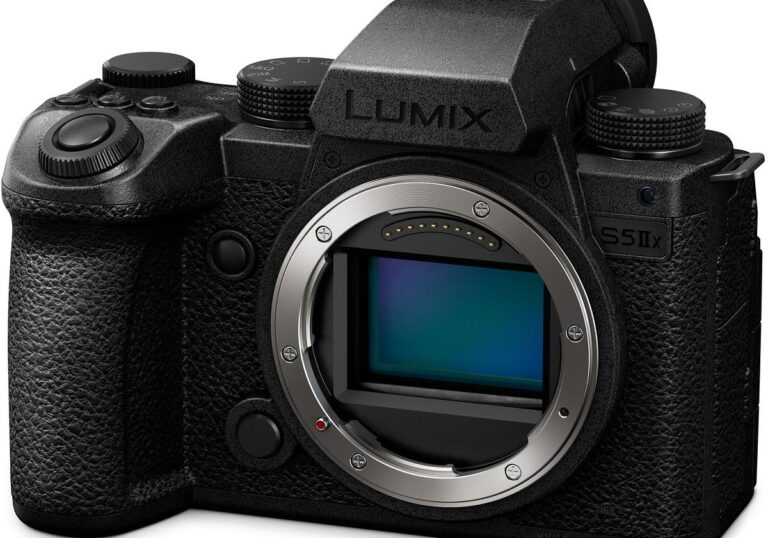 Major Firmware Update Announced for Panasonic’s Lumix S5 II and S5 IIX